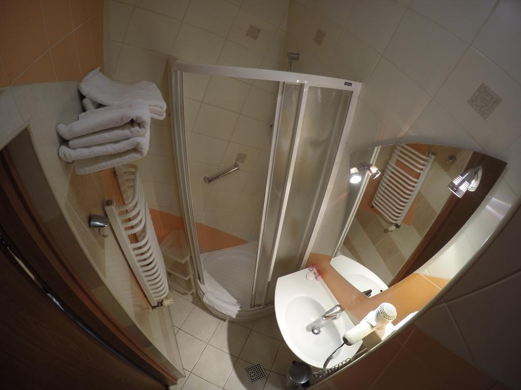 Hotel Saol Криниця-Здруй Екстер'єр фото