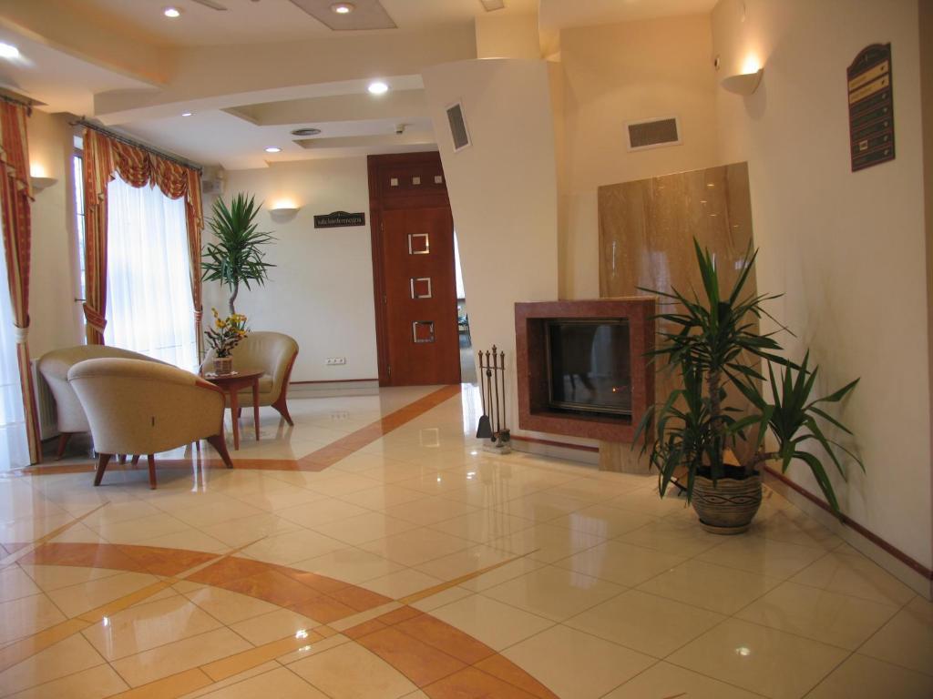 Hotel Saol Криниця-Здруй Екстер'єр фото