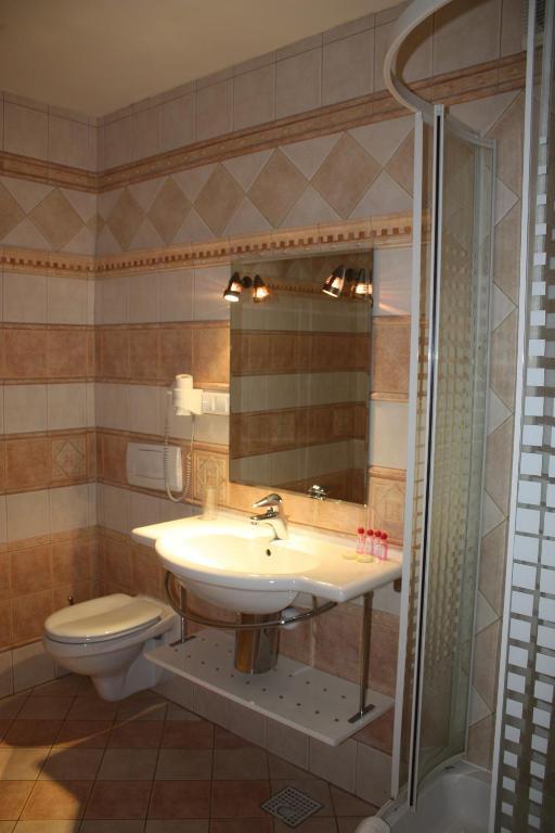 Hotel Saol Криниця-Здруй Екстер'єр фото