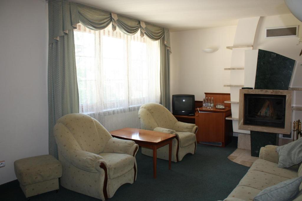 Hotel Saol Криниця-Здруй Екстер'єр фото